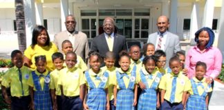 Students of Leonald Conner School tour Govt. Building