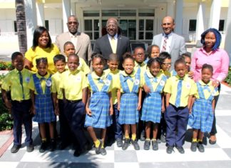 Students of Leonald Conner School tour Govt. Building