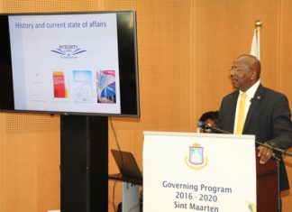 COM hosts Information Session for Management Teams of Seven Government Ministries