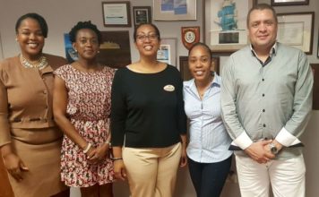 SMSPA, S.E.L. Maduro & Sons, discuss tourism packages for small hotels