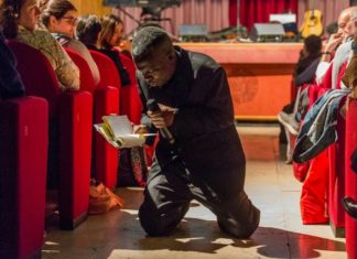 “Let’s begin the day with thunder!” Lasana Sekou at literary festivals in Italy
