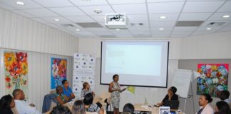 20 entrepreneurs complete 2-day business clinic