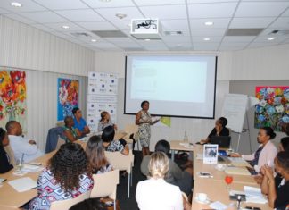 20 entrepreneurs complete 2-day business clinic