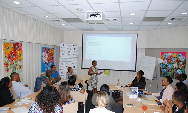 20 entrepreneurs complete 2-day business clinic