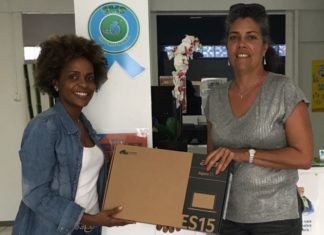 Island Gems Charity Foundation keep donating