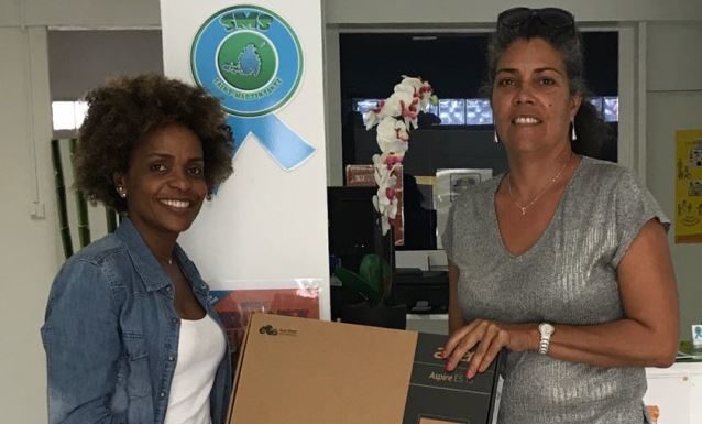 Island Gems Charity Foundation keep donating
