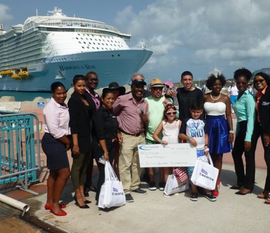 Miami Family Barril becomes One Millionth Cruise Passenger for 2017