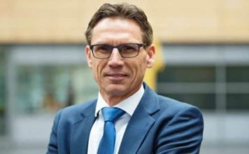 Roger Bos appointed as new Attorney-general