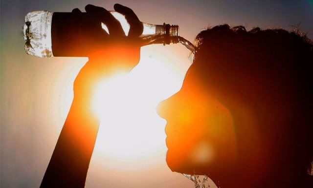 CPS: Avoid getting dehydrated at Carnival festivities. Drink lots of Water