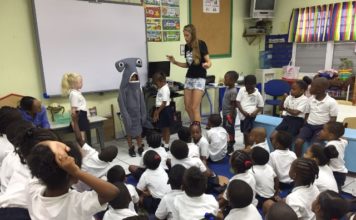 Nature Foundation Visits Schools for Shark Week to Give Information on Shark Conservation