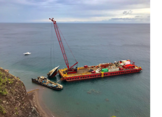 What is happening with that boat in Saba waters?