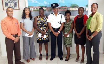 Police donates EC$4000.00 to the community