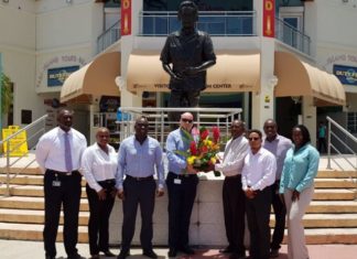 Wreath laid on the occasion of Dr. A.C. Wathey 91st birthday