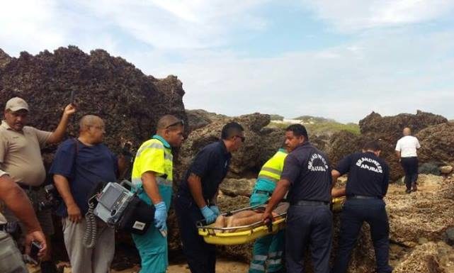 Dutch Caribbean Coastguard in Aruba rescue two person at Boca Prins and Dos playa