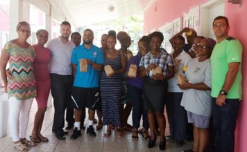 Lazy Lizard recognizes MLK Staff