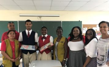 Charlotte Brookson Academy of the Preforming Arts Thank the Tzu Chi Foundation for their heartfelt contribution.