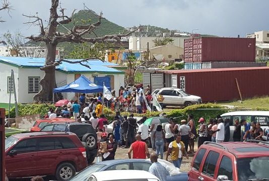 Tzu Chi helps distribute Mormon Church relief to 609 families