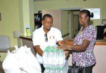Guyanese Association distributes more than 250 relief packages