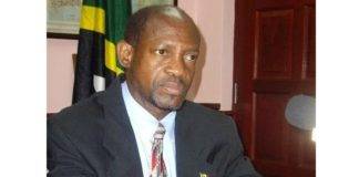 Abuse of Hurricane Fund will be investigated; Opposition leader says 4,000 passports in 6 months puts pressure on CIP