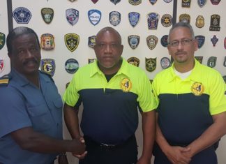 Police and VKS meet on safety of the island