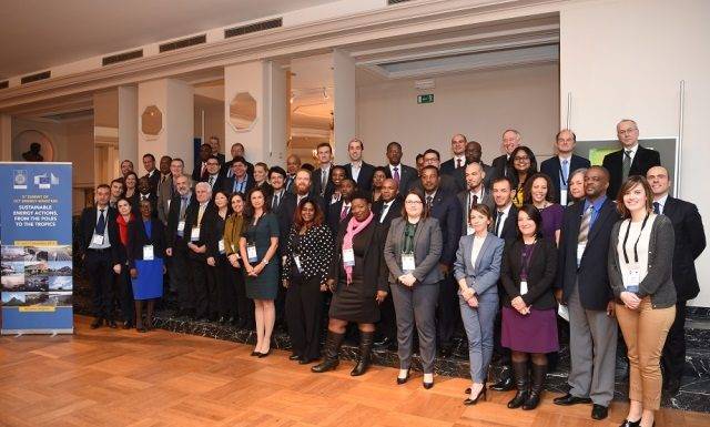 St. Maarten at Funding Mission and Energy Summit Cooperation with French St. Martin seen as way forward