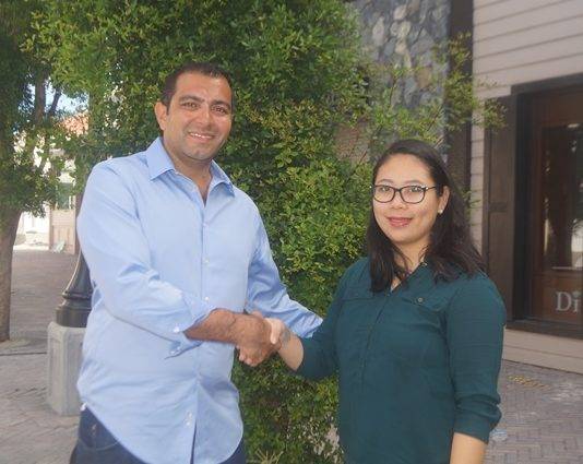 Local businesses collaborate to host desert, rum, & wine tasting