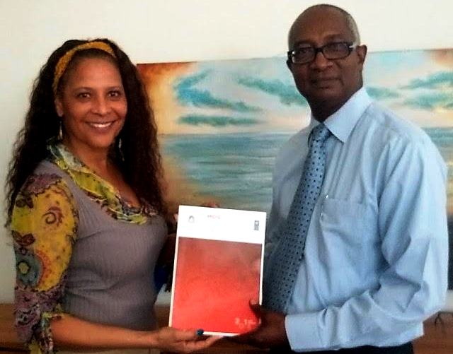 PHOTO MDG REPORT PRESENTATION