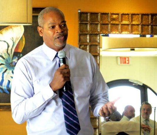 El Ministro de Justicia afirmó la existencia de medidas para combatir robos y barkers