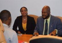 Minister Miklos Giterson meets with NV GEBE Management