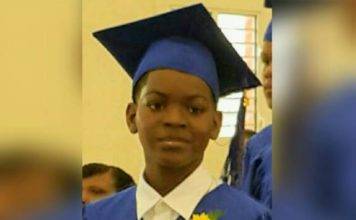 Minister Wuite expresses condolence on the passing of student