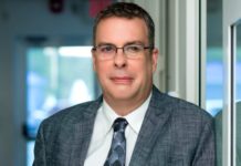 Glen Carty afirma SZV busca soluciones a pacientes varados en la República Dominicana