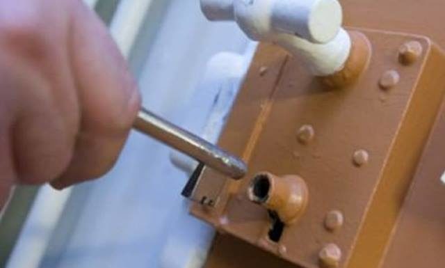 Boys locked up with adults in substandard police cells