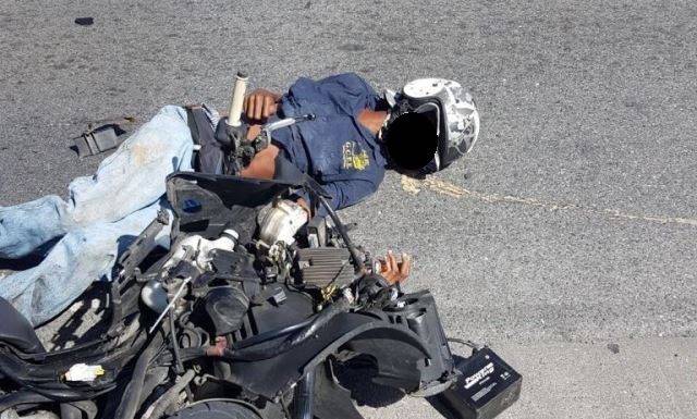 Un hombre muerto y otro gravemente herido al colisionar dos scooters