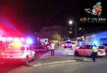 Padre e hijo en la corte por alteración del orden público, asalto, amenazas, difamación e incumplimiento de una orden policial.