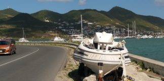 Owner requested to remove boat/trailer wreck in Simpson Bay