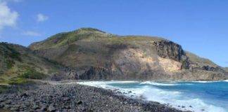 Un hombre muere en la Bahía Venus tras resbalar sobre las rocas y caer al mar