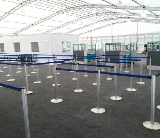 ACTUALIZACIÓN: Aeropuerto SXM abrió el viernes, el pabellón de llegada temporal