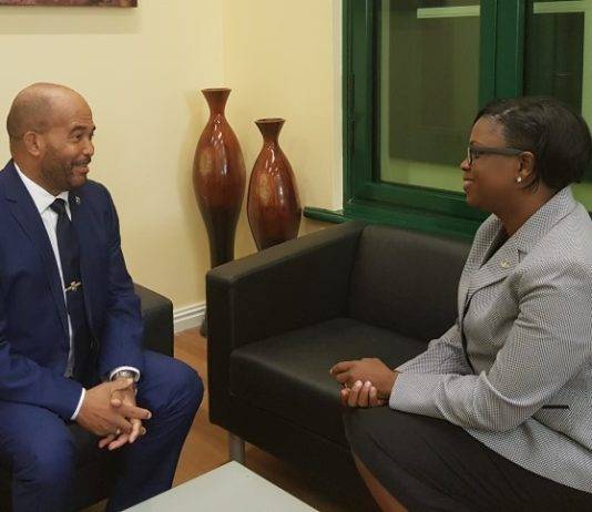 Prime Minister Romeo-Marlin receives presentation on Integrity Bureau of Curacao and holds discussions on Central Bank