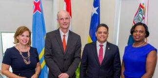 La Primera Ministra Romeo Marlin visita Departamentos con el Ministerio de Asuntos Generales