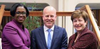 Prime Minister and Minister of Finance witness The Netherlands and World Bank sign US$ 580 million agreement to establish the Trust Fund