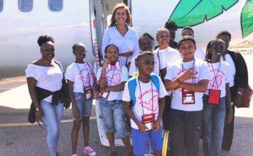 Minister Wuite supports local students at UNICEF Children’s Rights Film Festival Finale in Curacao