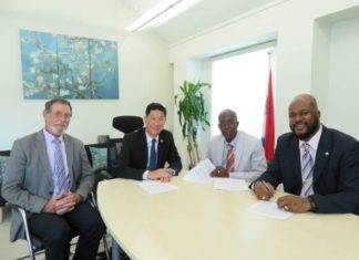 SAVINGS OF 12 MILLION GUILDERS FOR SUPPLY OF PUBLIC DRINKING WATER