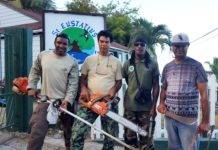 Foundation Uniek Curacao assists with clearing trails in Sint Eustatius