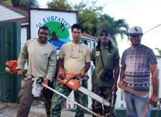 Foundation Uniek Curacao assists with clearing trails in Sint Eustatius