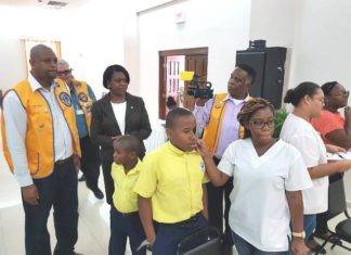 Prime Minister Romeo Marlin visits the Lions Club Eye Screening Project