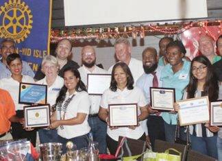 Mid Isle return home with awards
