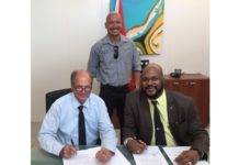 Minister Giterson Reappoints Nature Foundation as Ecosystem Authority