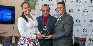 Stefania Kong-Gumbs Wins Award of Excellence at 12th Annual Is-Lands’ Airport Safety Conference