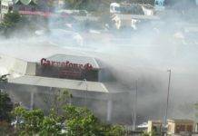 Fire at Carriefour Market