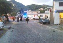 Male victim seriously ill-treated with a knife